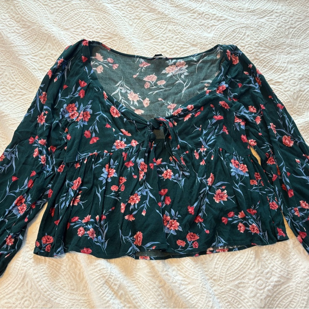 American Eagle Outfitters Floral Blouse - Dark Green and Red